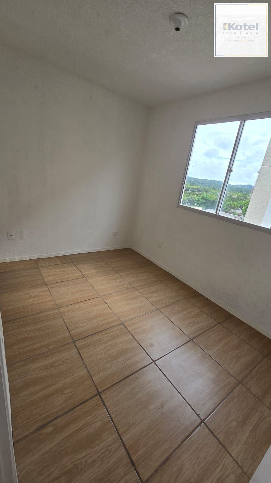 Apartamento térreo no bairro Restinga - 2 dormitórios - 1 vaga