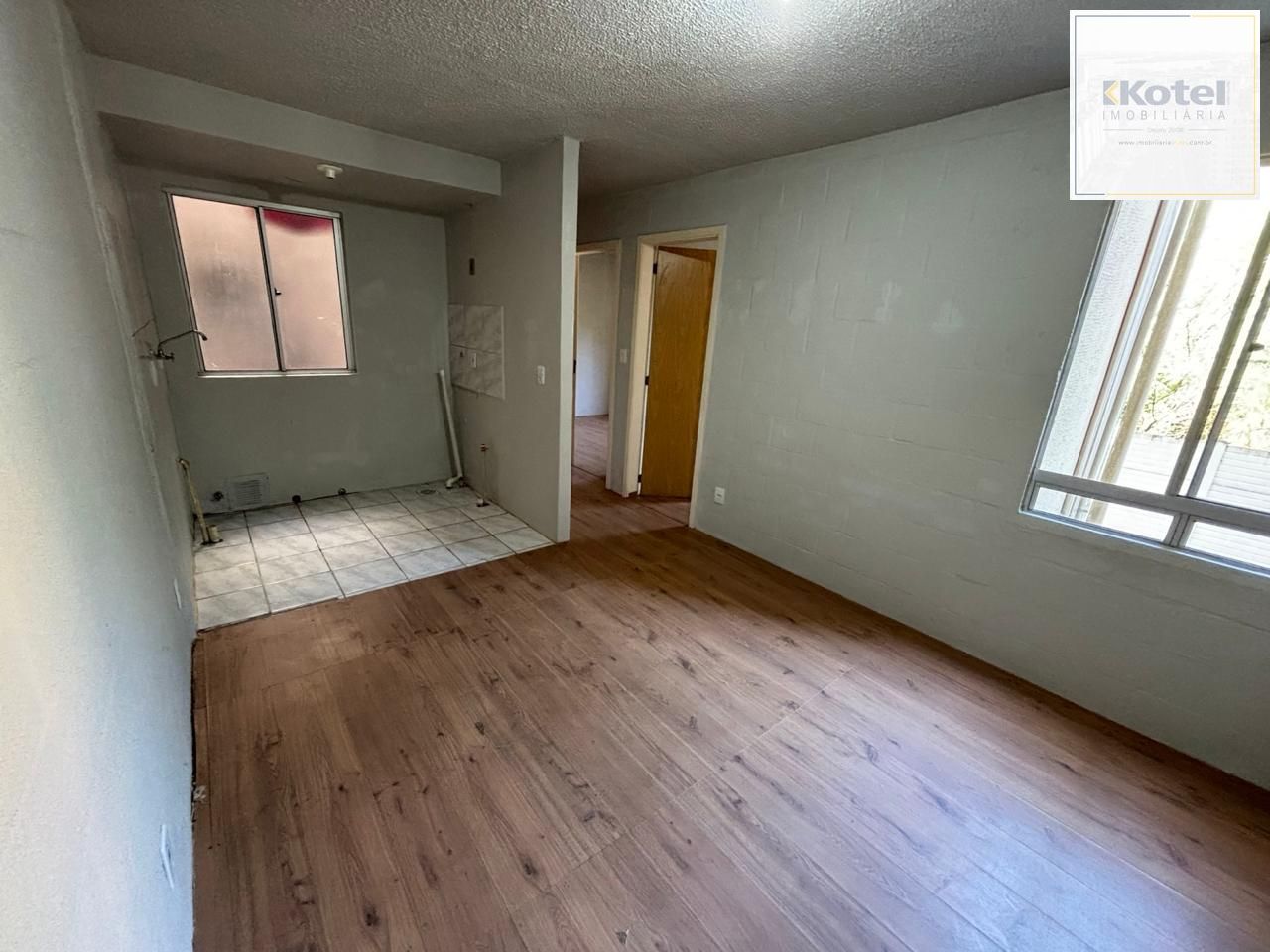 Apartamento 2 dormitórios no bairro Lomba do Pinheiro