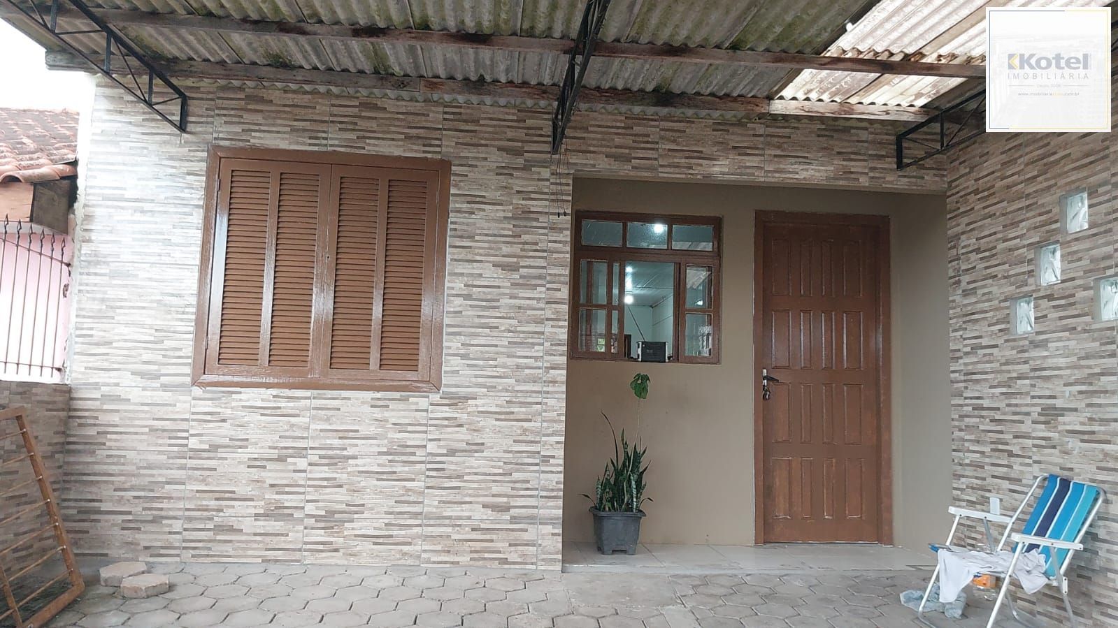 Casa de 2 dormitórios em viamão