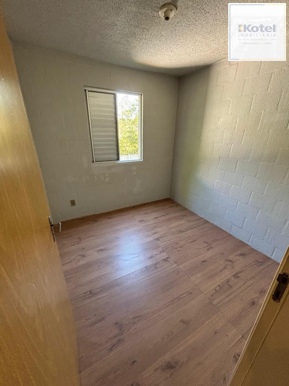 Apartamento 2 dormitórios no bairro Lomba do Pinheiro