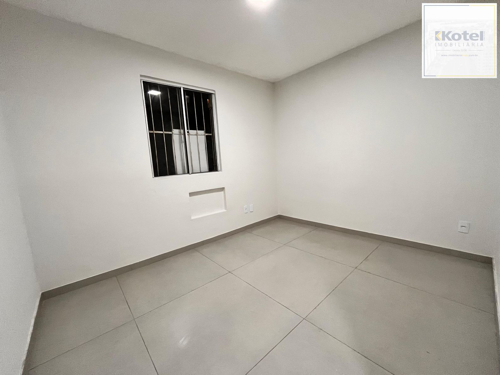 Apartamento - 2 Dormitórios, — foto 3