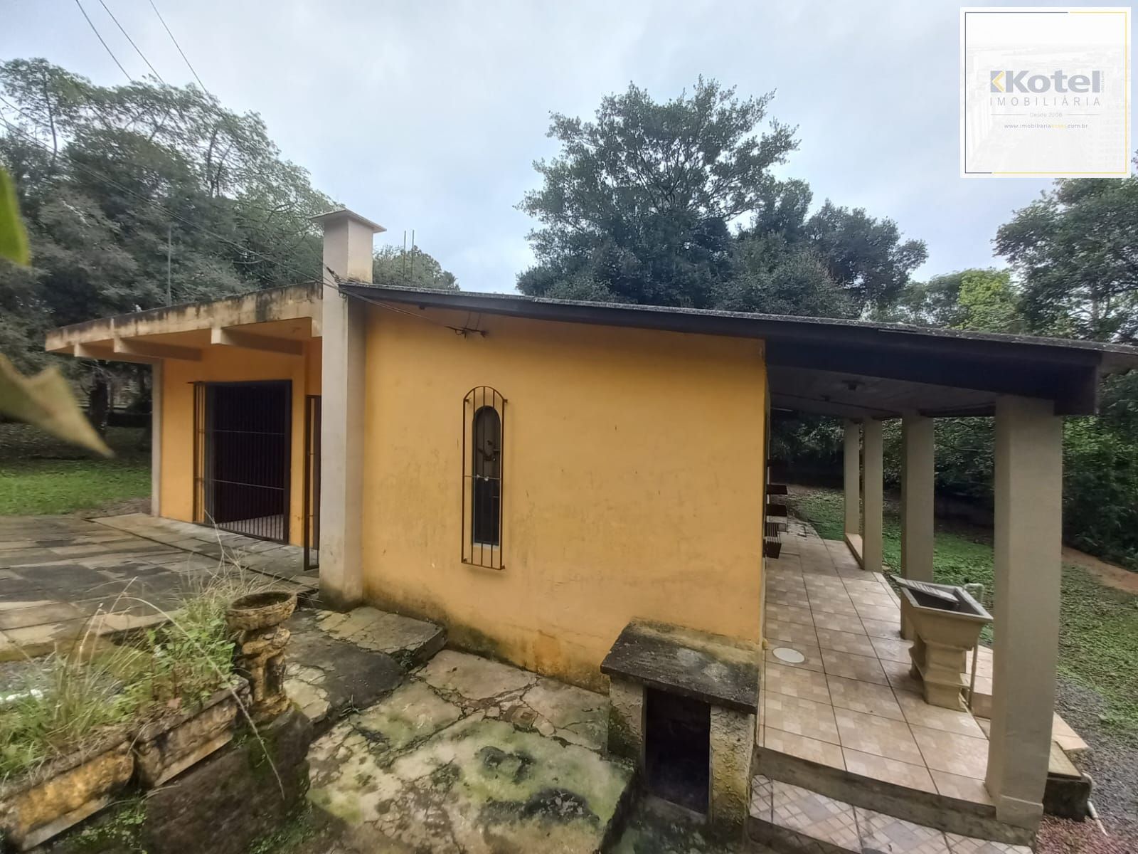 Casa com 2 dormitórios - 1 suíte - Viamão
