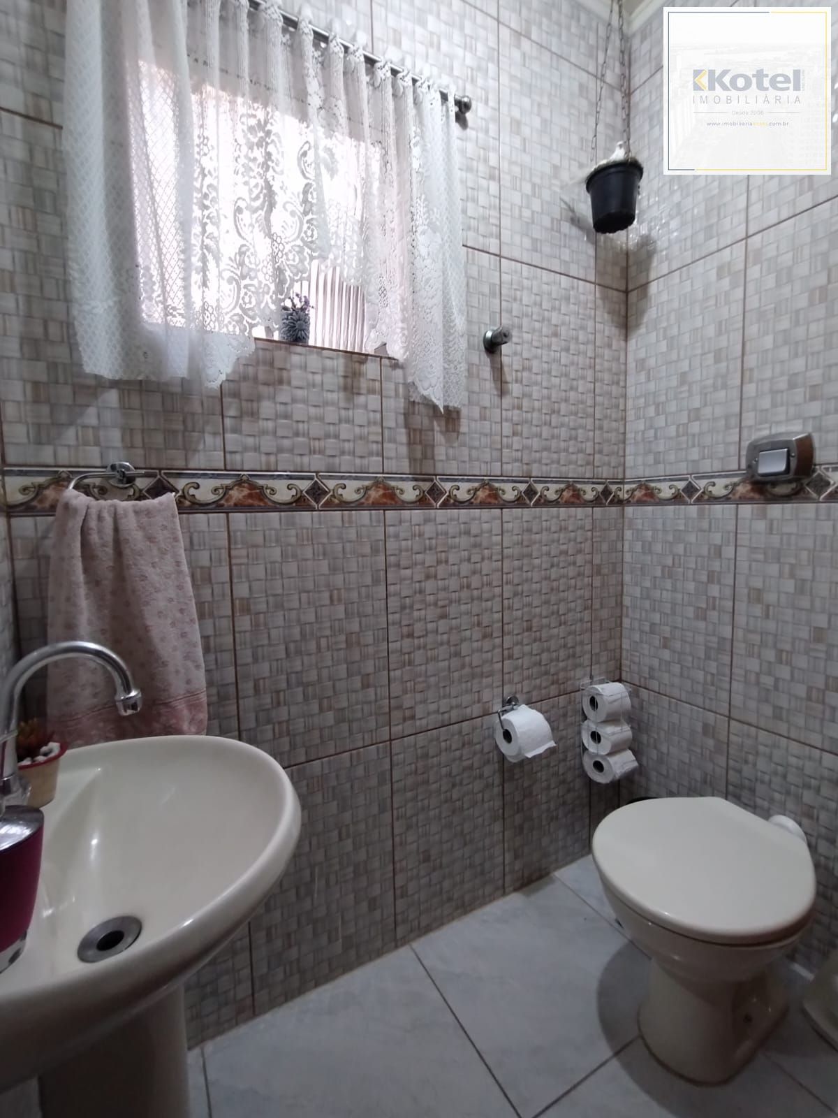 Casa no bairro Aberta dos Morros - 5 dormitórios — foto 5
