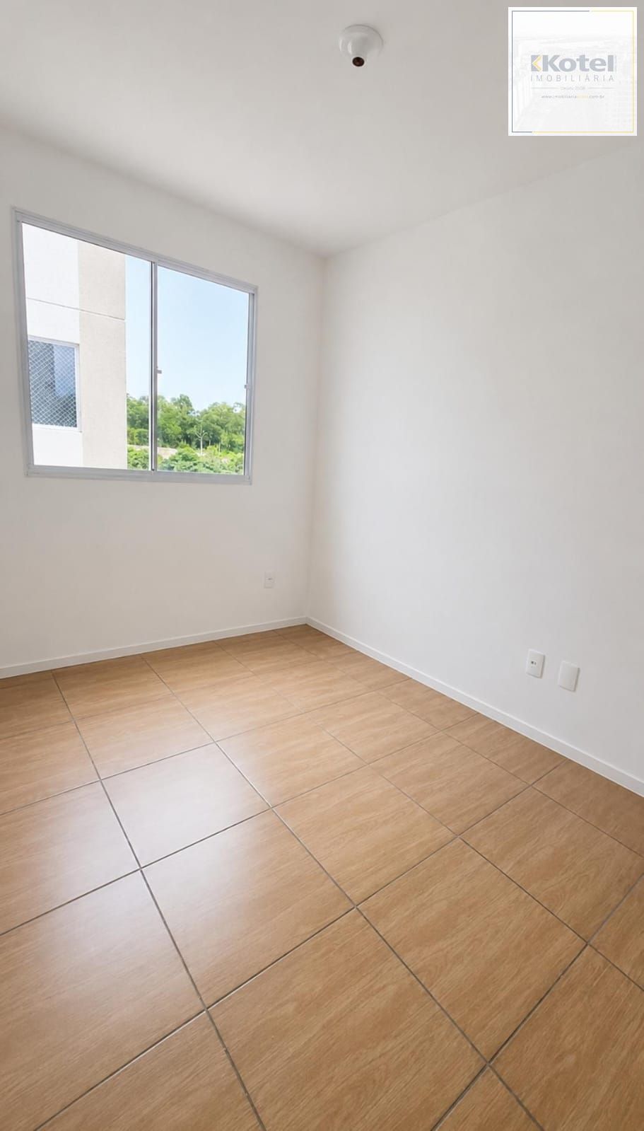 Apartamento no bairro Restinga - 2 dormitórios - 1 vaga