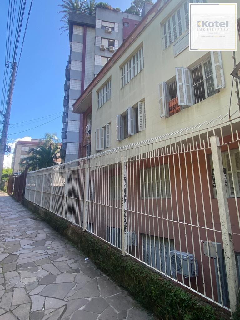 Apartamento no bairro Floresta - 3 dormitórios — foto 2