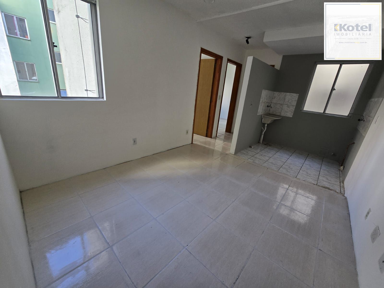 Apartamento no bairro Restinga - 2 dormitórios — foto 4