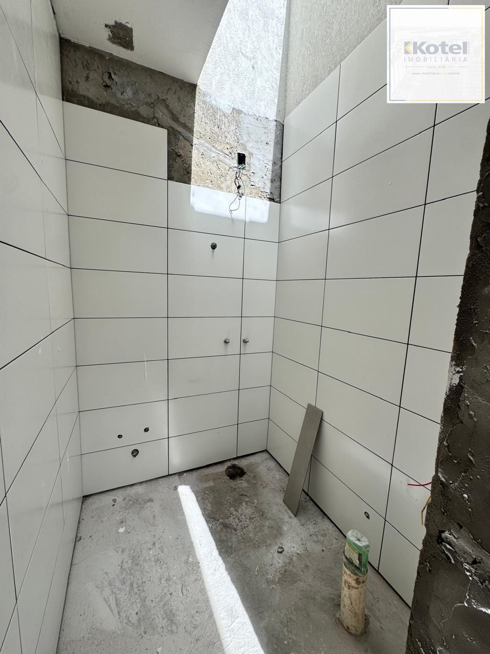 Casa no bairro Aberta dos Morros - 3 dormitórios — foto 4