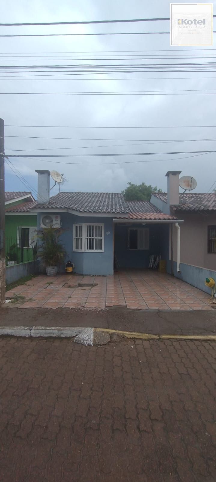 Casa no bairro Restinga - 2 dormitórios — foto 2