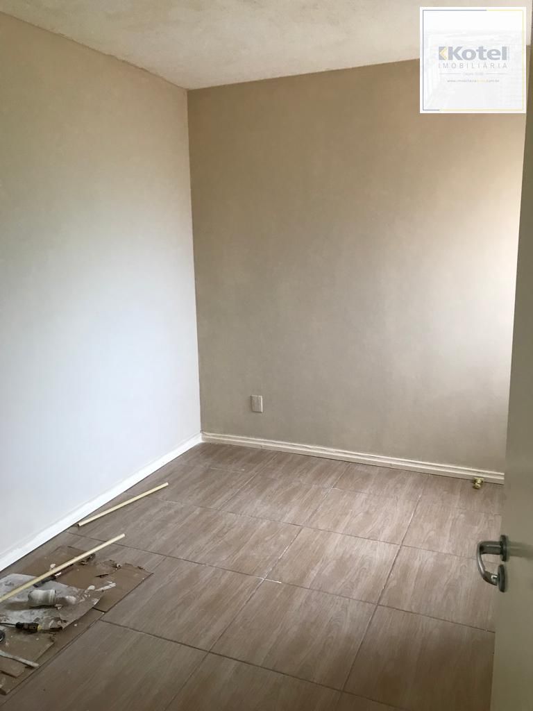 Apartamento no bairro Restinga - 2 dormitórios — foto 2