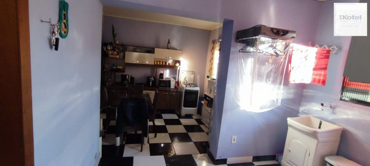 Casa no bairro Restinga - 2 dormitórios — foto 4