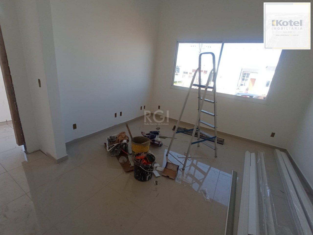 Casa no bairro Aberta dos Morros - 3 dormitórios — foto 3