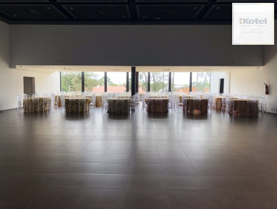 Prédio comercial no bairro Pedra Redonda — foto 4