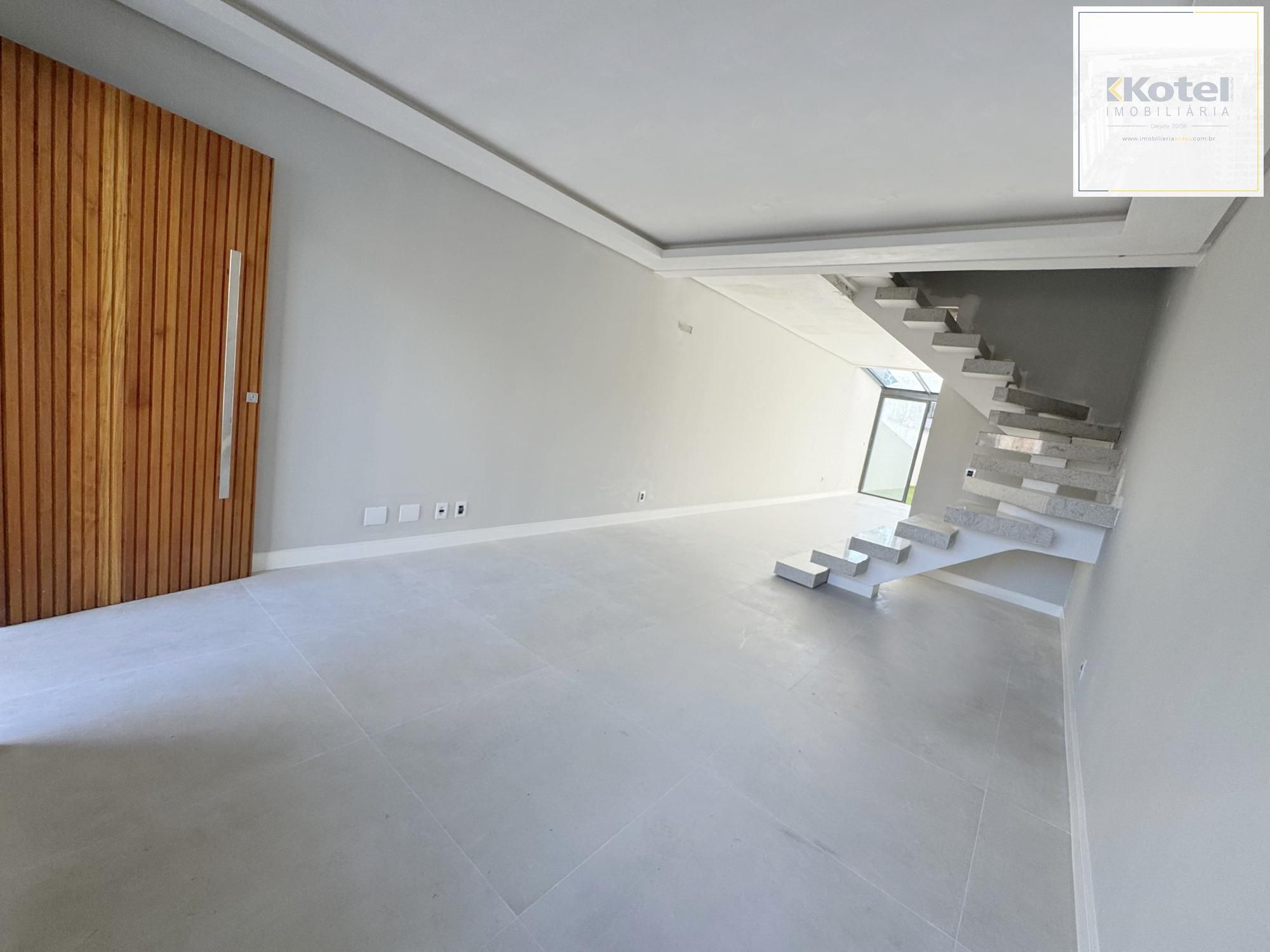 SOBRADO 3 SUITES - TRISTEZA — foto 3