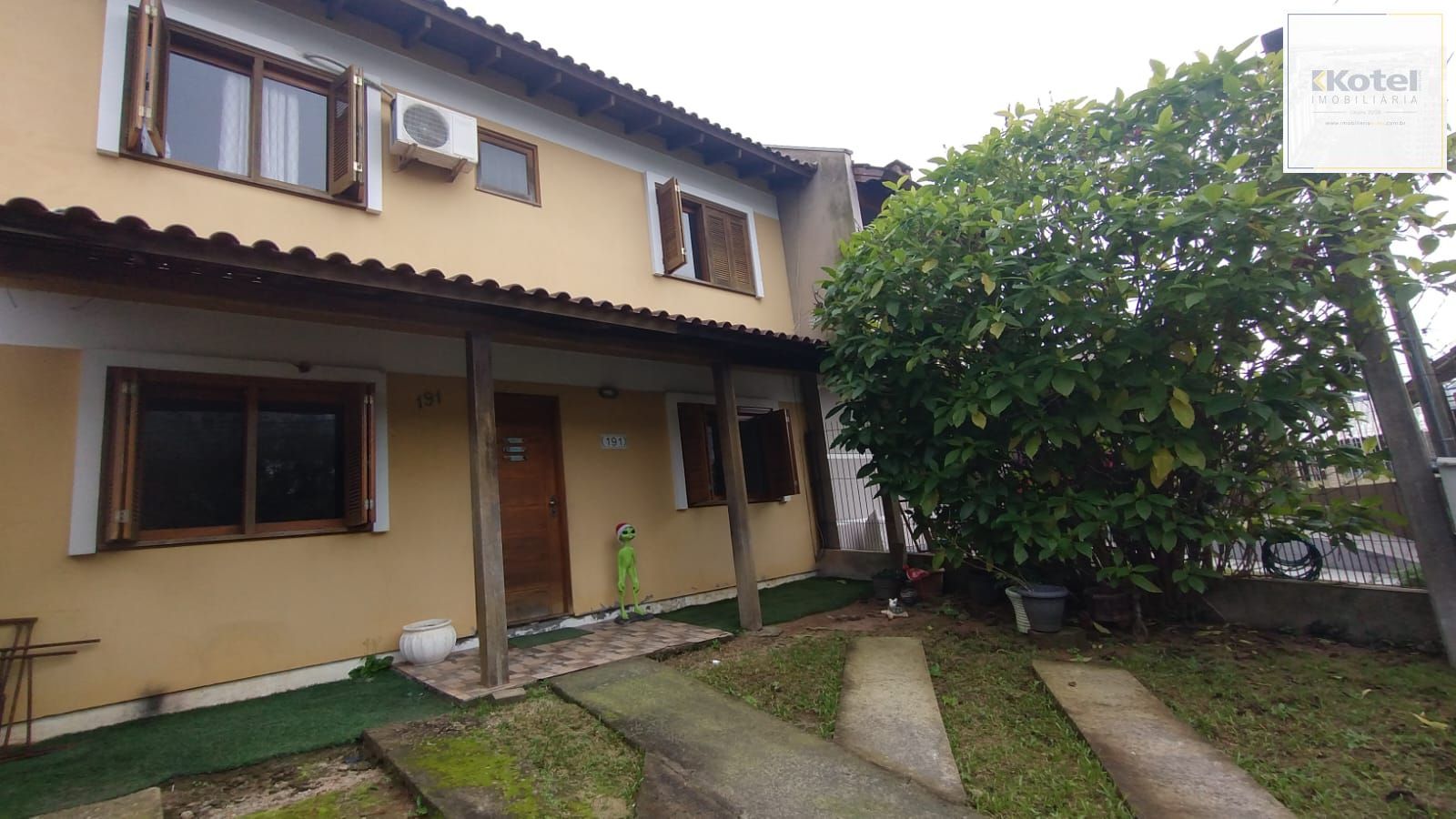 Sobrado no bairro Guaruja — foto 2