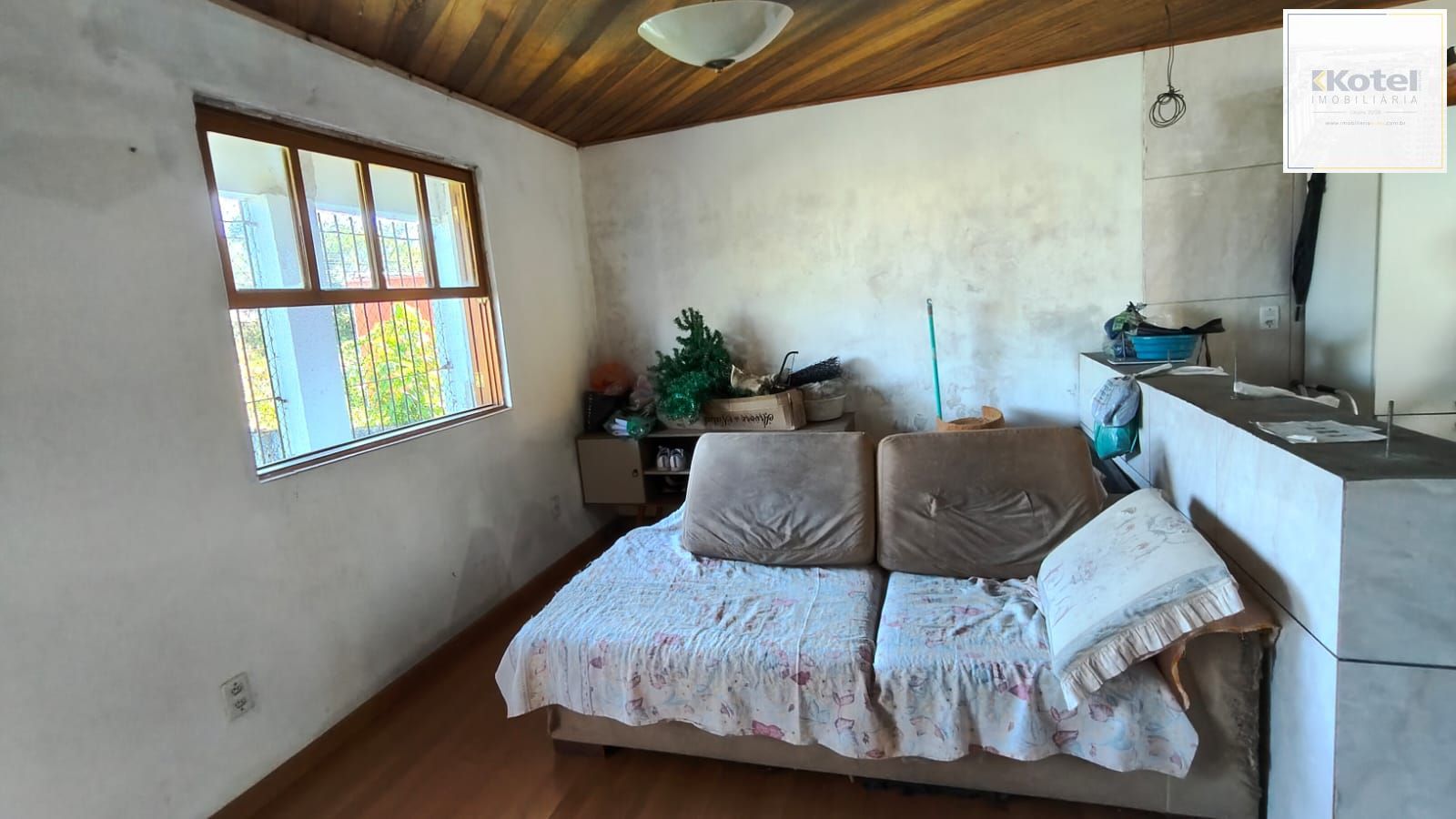 Casa com Terreno Grande com ótima Localização — foto 5