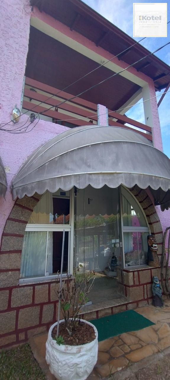 Casa no bairro Santa Tereza - Vila dos Comerciários - 5 dormitórios — foto 4