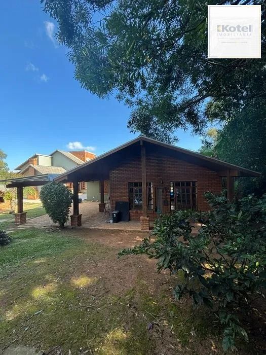 Residência de Luxo em Condomínio Fechado com 4 Dormitórios, 3 Suítes e Área de Lazer Privativa – São Lucas, Viamão/RS