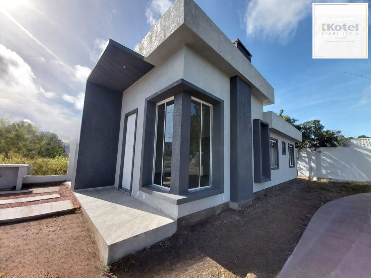 Casa 3 dormitórios no bairro Aberta dos Morros - Loteamento Residence Park — foto 2