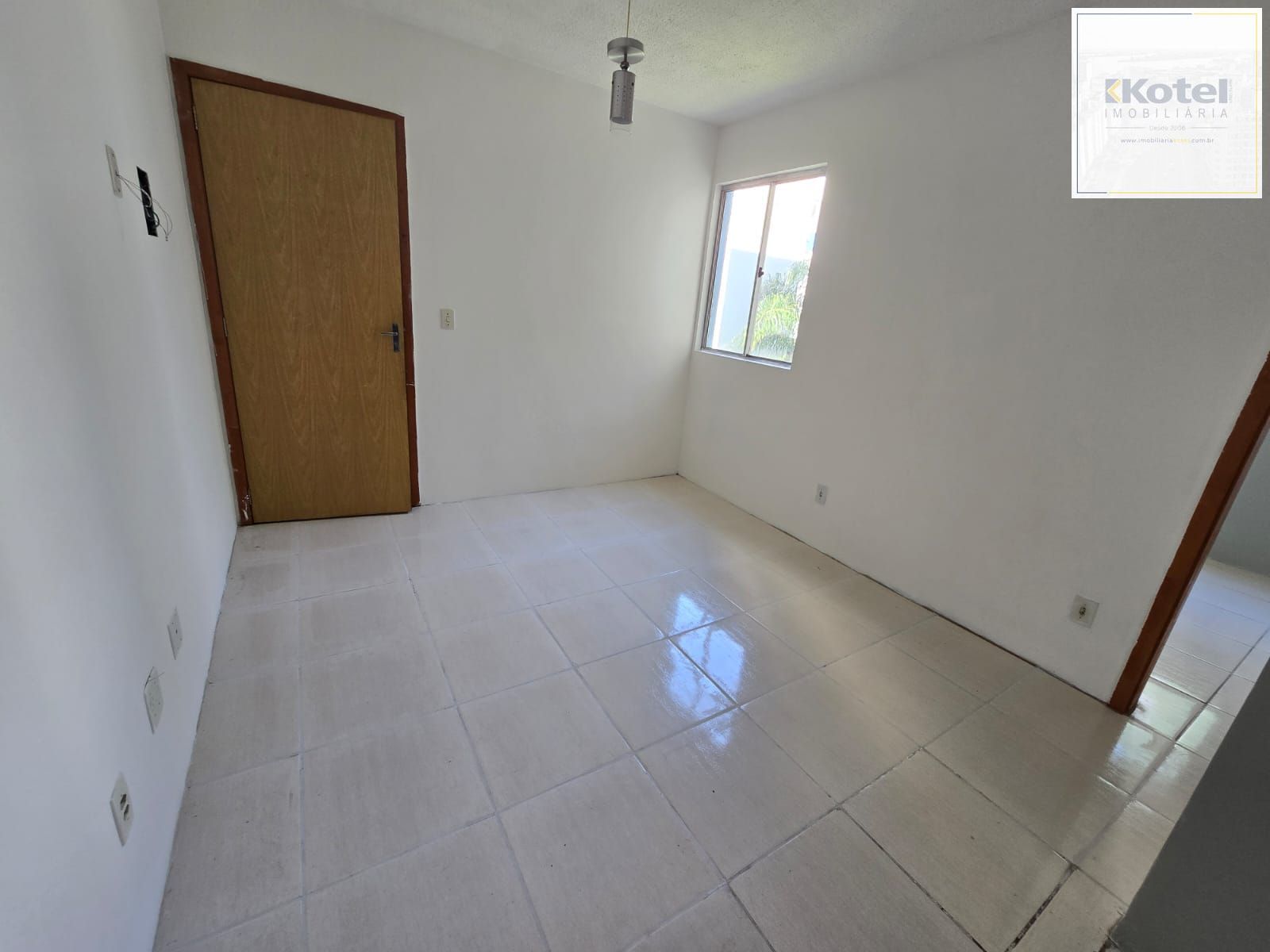 Apartamento no bairro Restinga - 2 dormitórios — foto 2