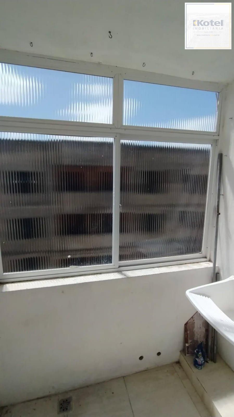 Apartamento no Teresópolis - 1 Dormitório — foto 5