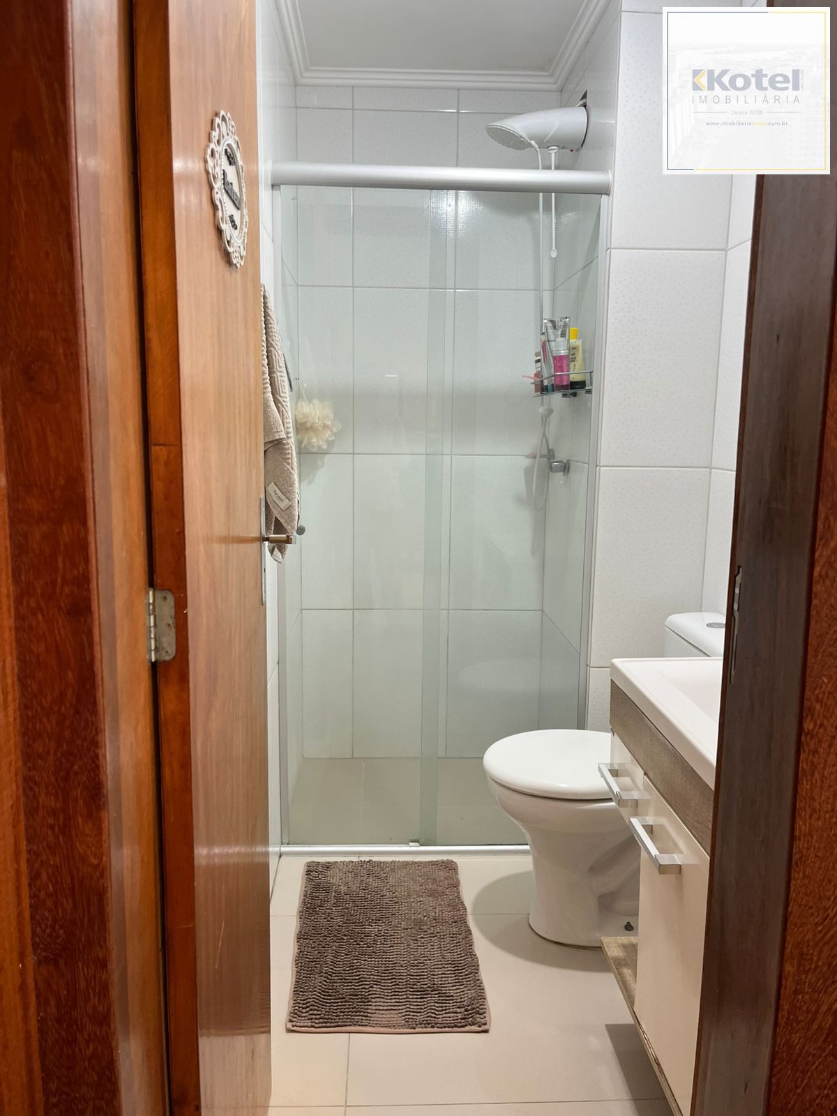Lindo Apartamento 2 dormitórios semi mobiliado Bairro Restinga — foto 5