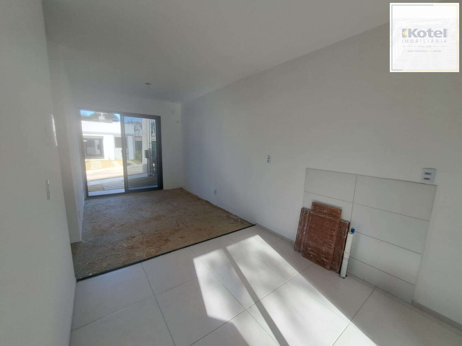 Casa de Condomínio 2 quartos à venda, 42m², Martinica - Viamão