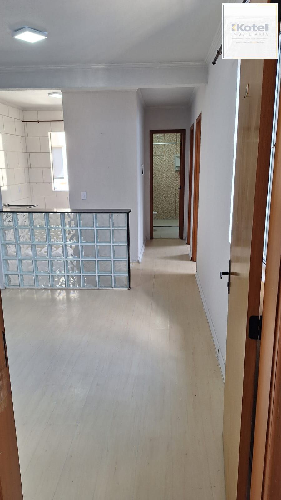 Apartamento em São Leopoldo - 2 Dormitórios — foto 2