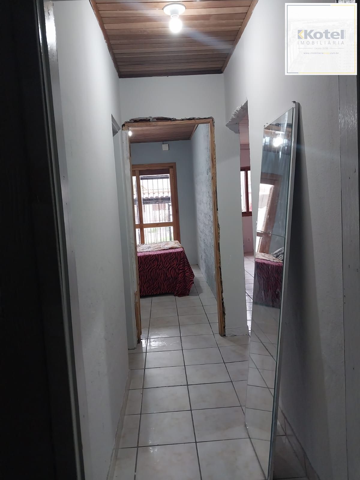Casa no bairro Hípica - 2 dormitórios — foto 4