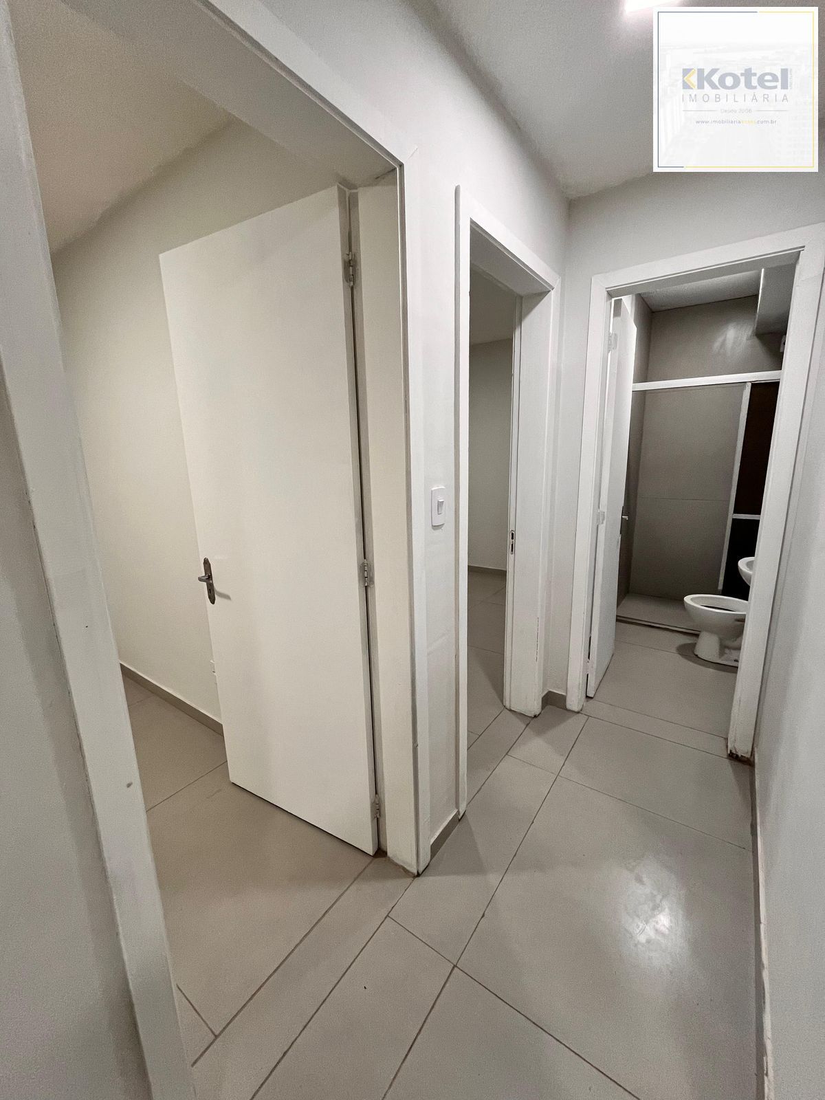 Apartamento - 2 Dormitórios, — foto 5