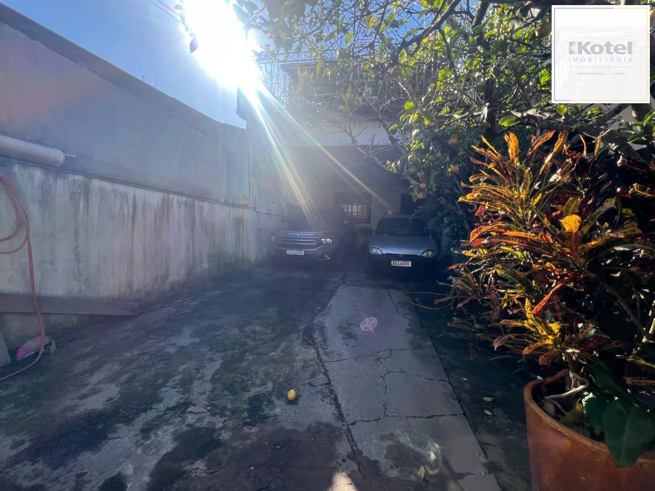 Casa a venda no Bairro Hípica - 3 dormitórios - 2 vagas — foto 2