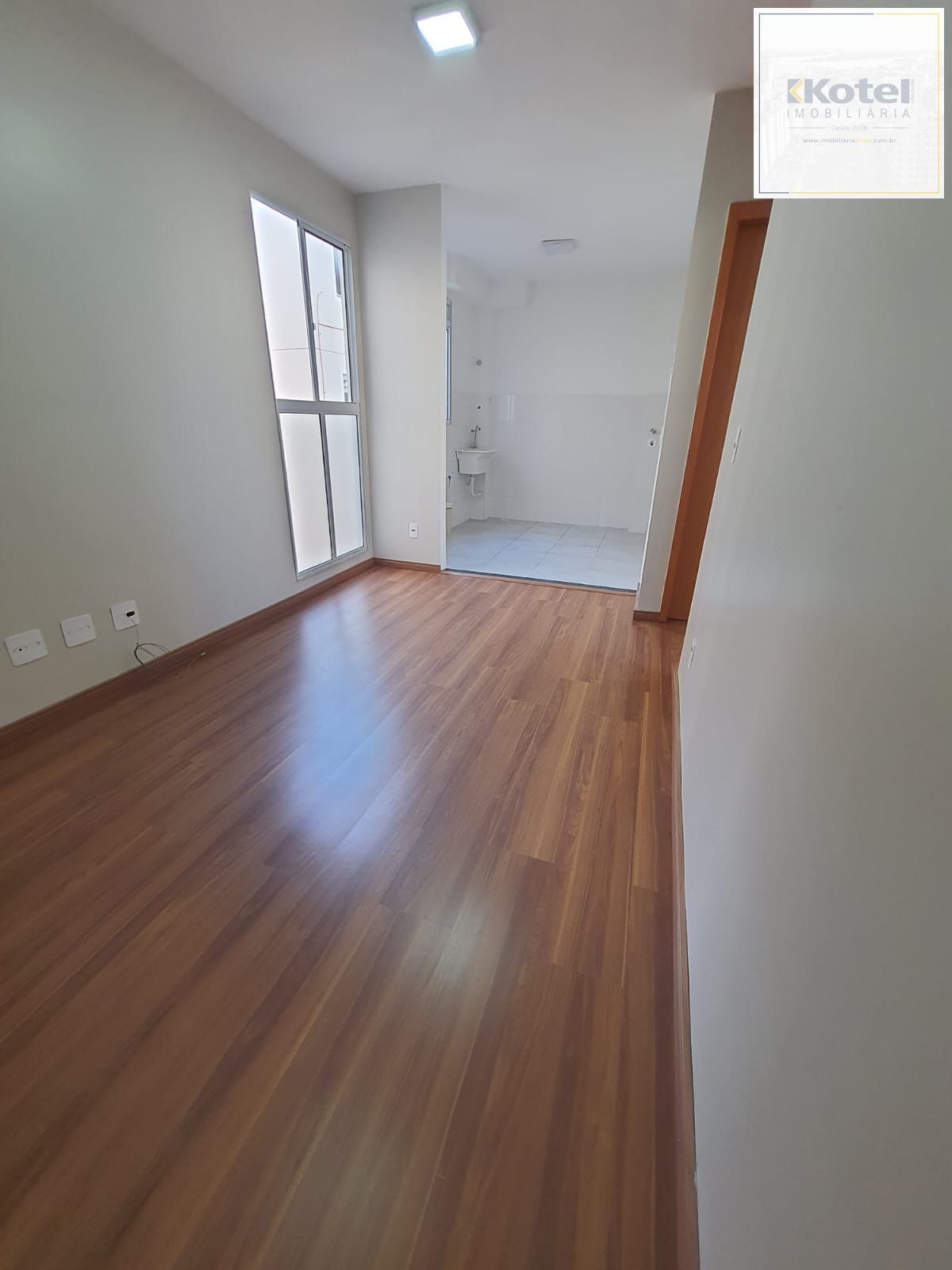 Apartamento no bairro Restinga - 2 Dormitórios com 1 vaga - Cond. Porto dos Canários — foto 5