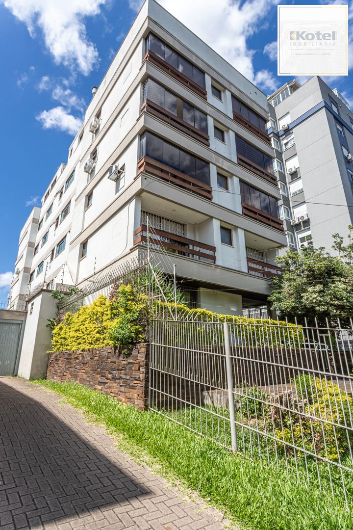 Cobertura no bairro Petrópolis de 3 dormitórios terraço e 2 vagas