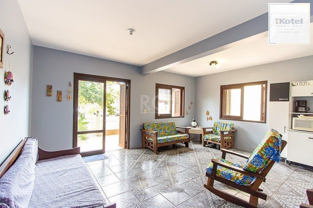 Apartamento para Venda - 94m², 3 dormitórios, sendo 1 suites, 2 vagas - Praia da Cal