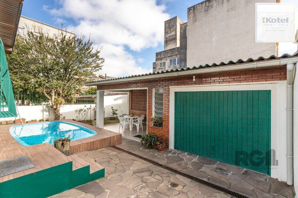 Casa no bairro Vila Ipiranga de 3 dormitórios e 3 vagas — foto 3