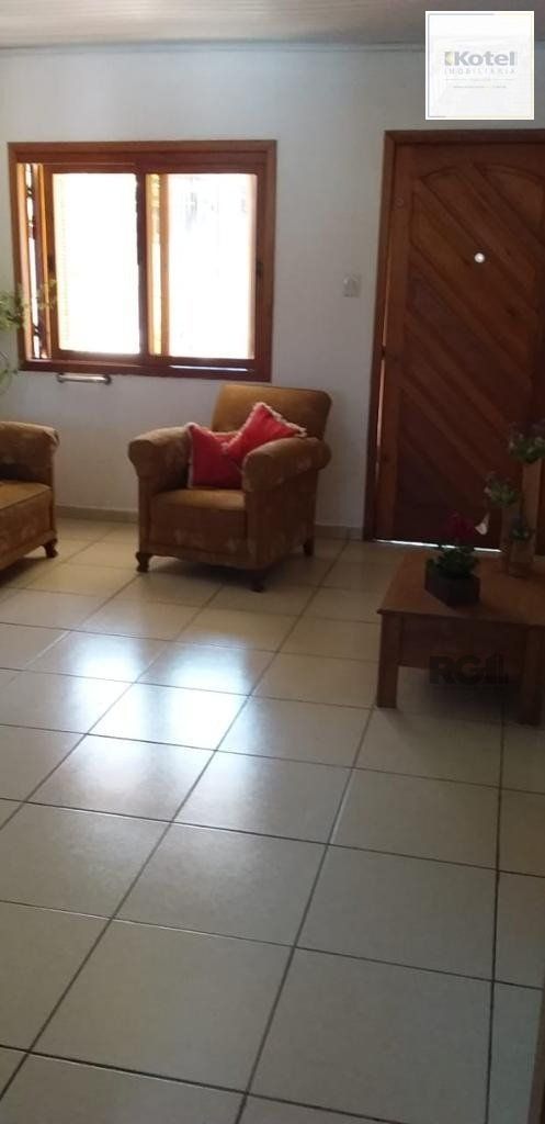 Casa 02 dormitórios, no bairro Parque Ipiranga, em Gravataí, RS.