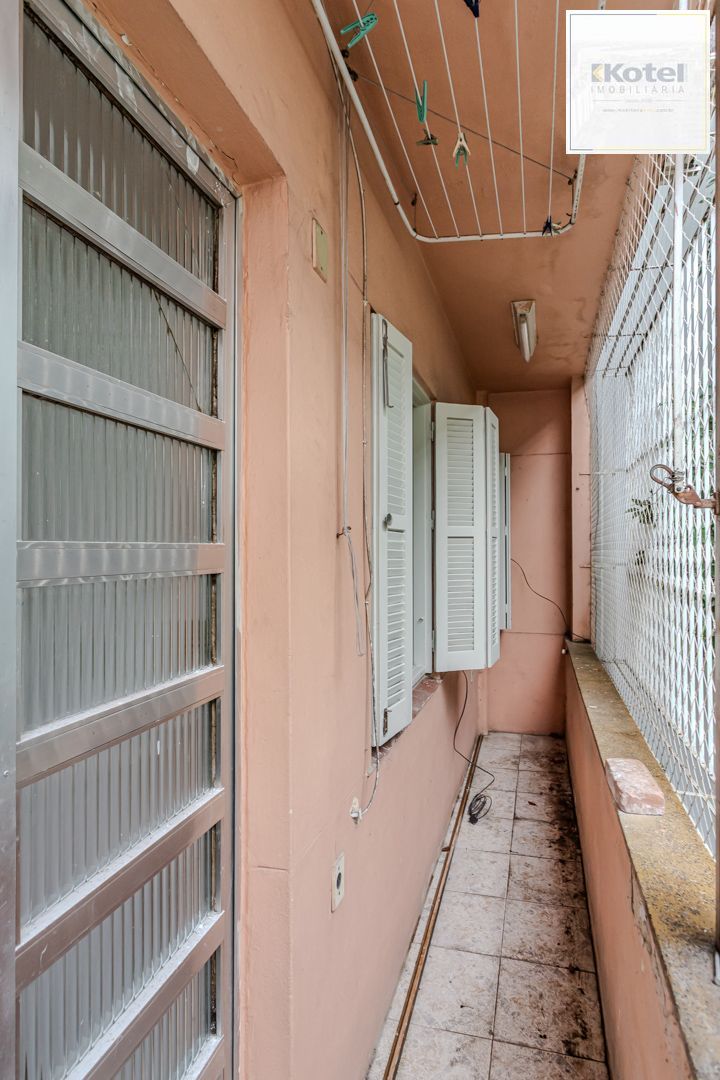 Apartamento no Menino Deus de 1 dormitório DESOCUPADO