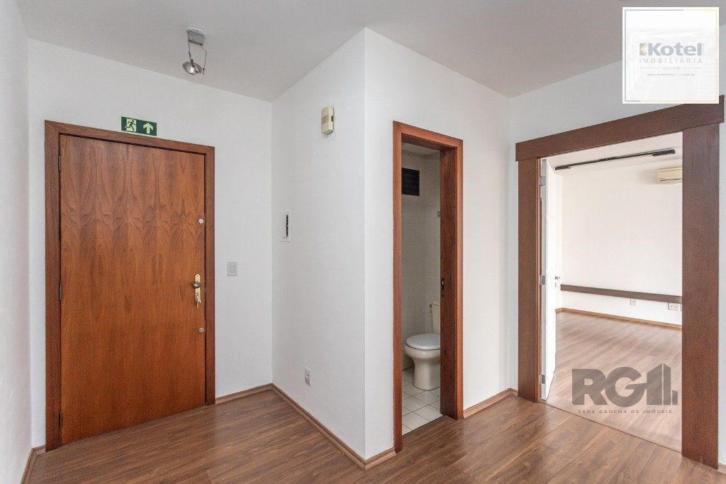 Sala Comercial à venda, 34m², Menino Deus - Porto Alegre