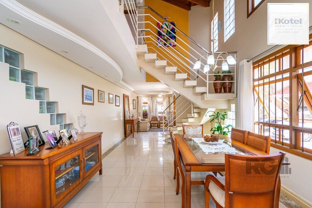 Casa em condominio no Sarandi de 3 dormitórios 2 vagas e infra DESOCUPADA — foto 3