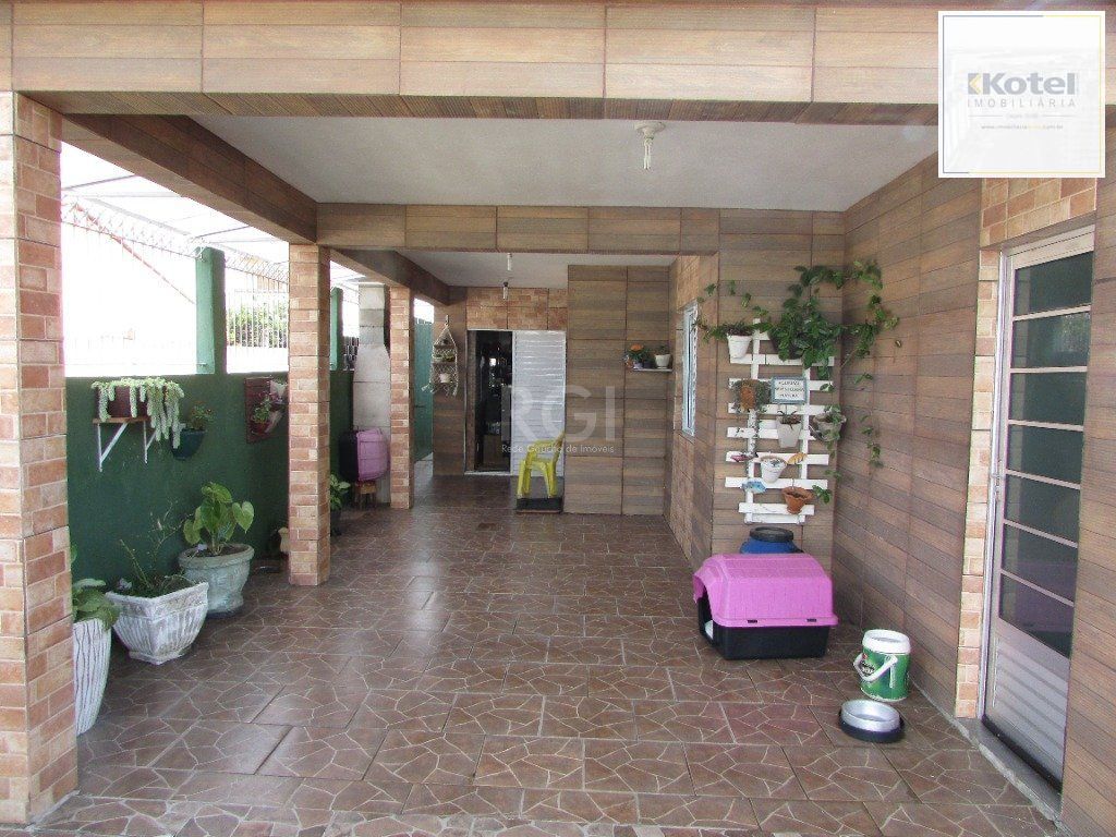 Casa para Venda - 150m², 3 dormitórios, 2 vagas - Santa Rosa de Lima