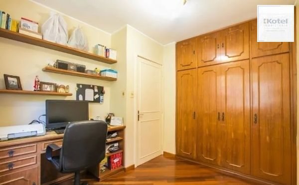 Casa sobrado no Petrópolis com 7 dormitórios e 4 vagas — foto 5