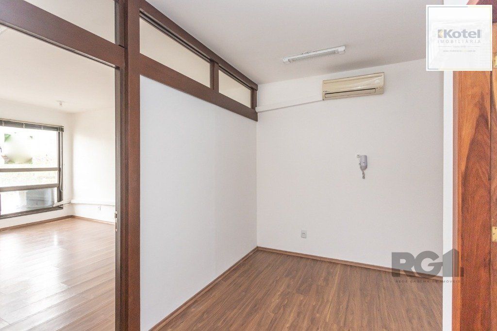 Sala Comercial à venda, 34m², Menino Deus - Porto Alegre