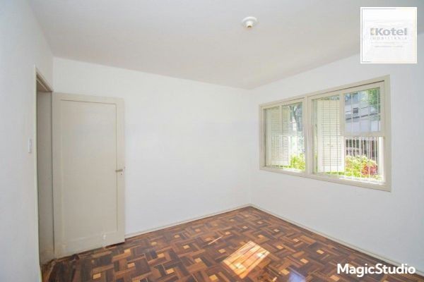 Apartamento 1 dorm à venda Avenida Taquara, Petrópolis - Porto Alegre — foto 2