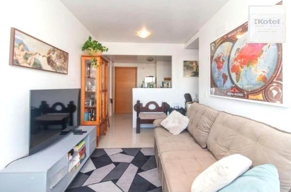 Apartamento na Cidade Baixa de 1 dormitório vaga e infra