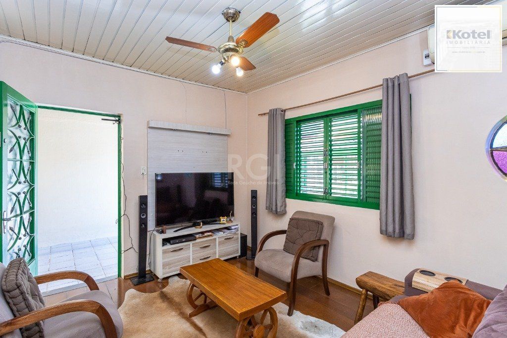 Casa para Venda - 143.32m², 3 dormitórios, sendo 1 suites, 5 vagas - Parque Santa Fé — foto 2
