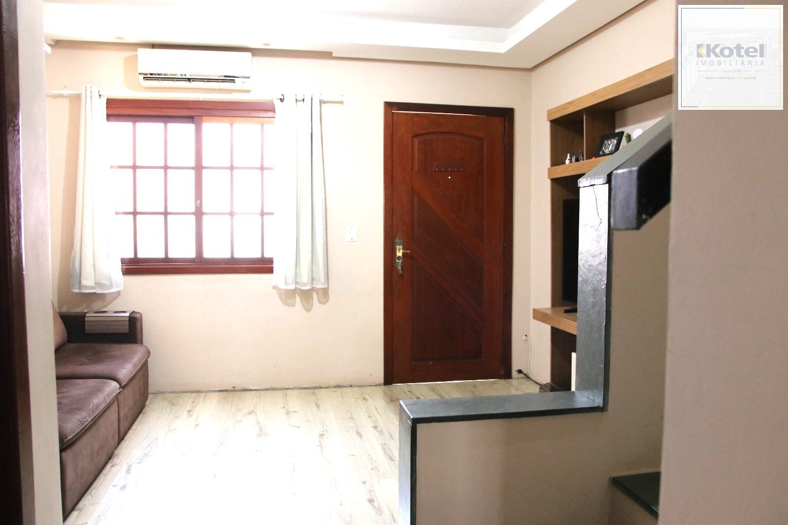 Casa sobrado na Hípica de 2 dormitórios e 2 vagas — foto 2