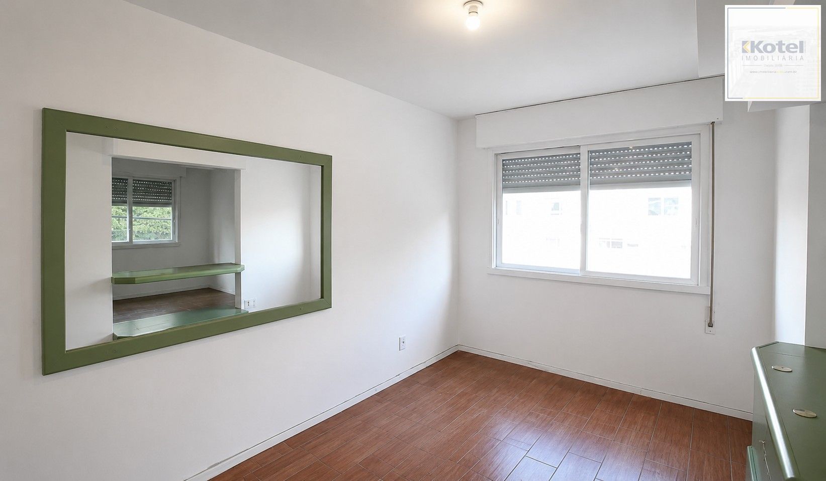 Apartamento no Petrópolis de 1 dormitório DESOCUPADO