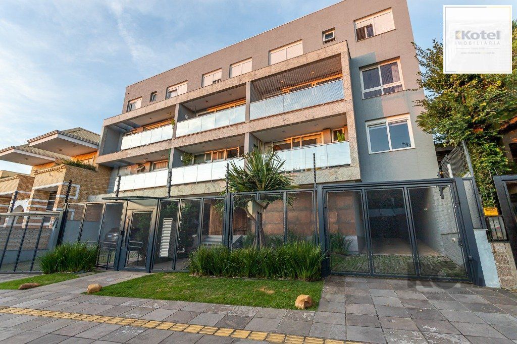 Apartamento DUPLEX no bairro Chácara das Pedras de 2 dormitórios e 2 vagas