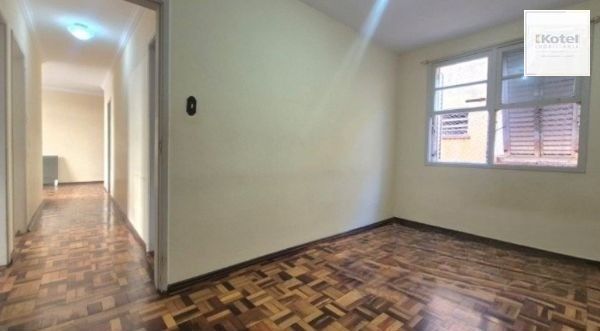 Apartamento no bairro Medianeira de 3 dormitórios DESOCUPADO — foto 5