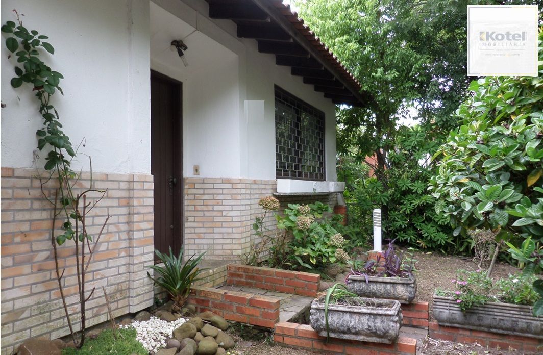Casa no bairro Ipanema de 3 dormitórios e 2 vagas DESOCUPADA — foto 3