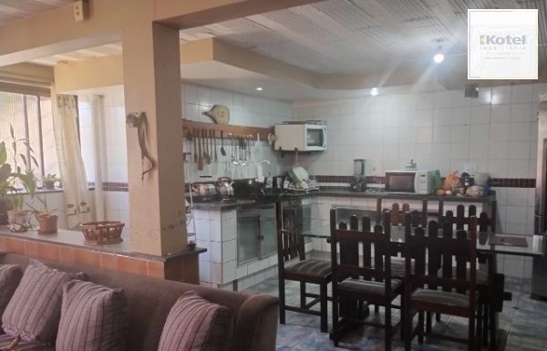 Casa no bairro Santa Fé com 3 dormitórios e 3 vagas — foto 4
